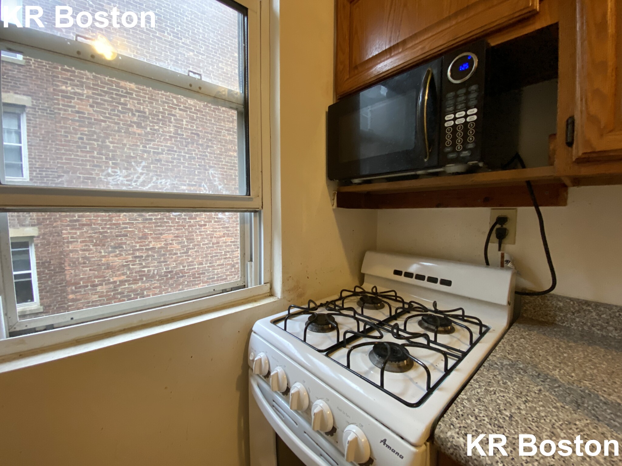 13 Scottfield Rd, Allston