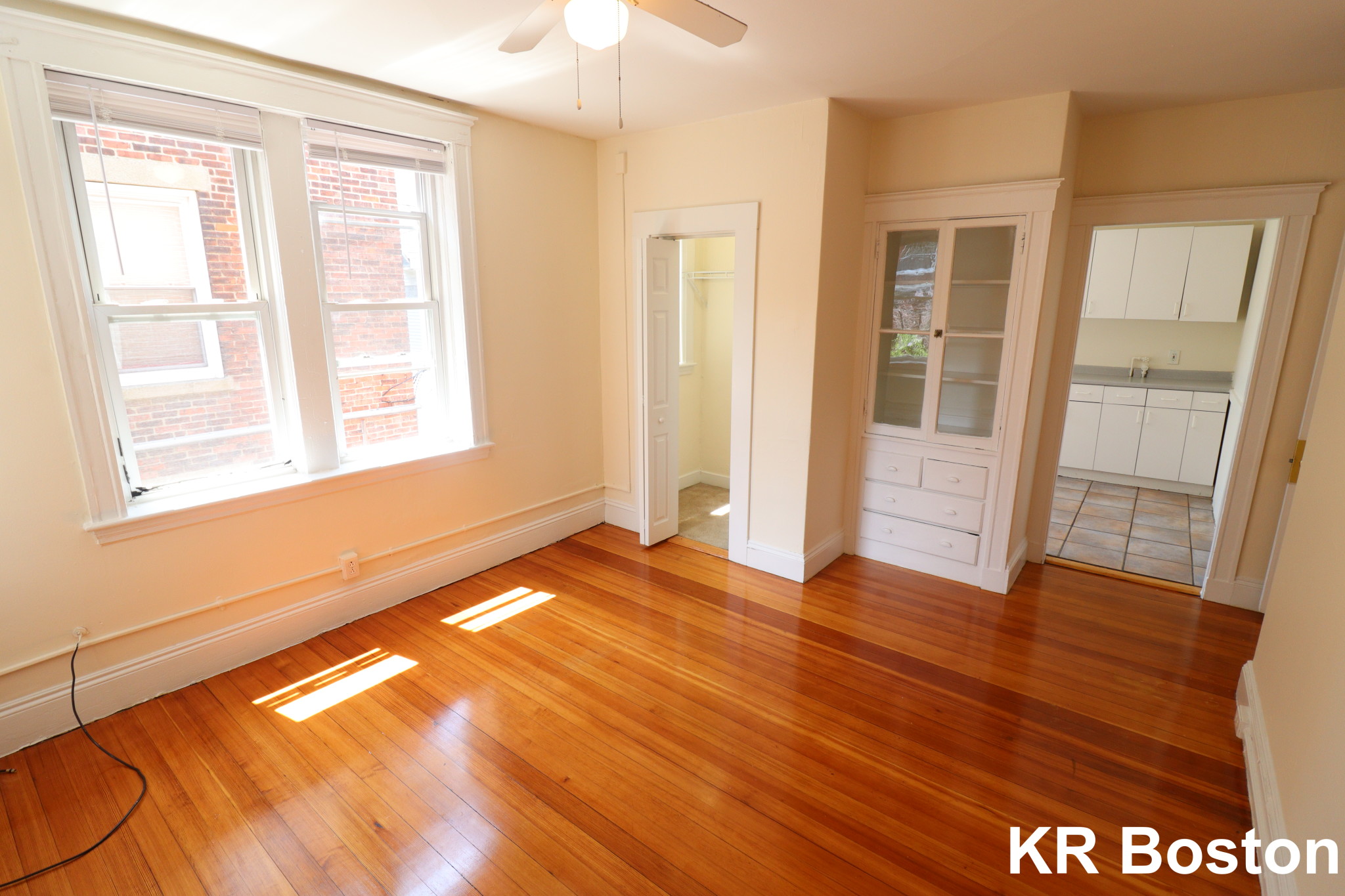 515 Cambridge St, Allston