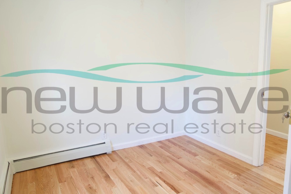 6 Bickford Ave, Mission Hill