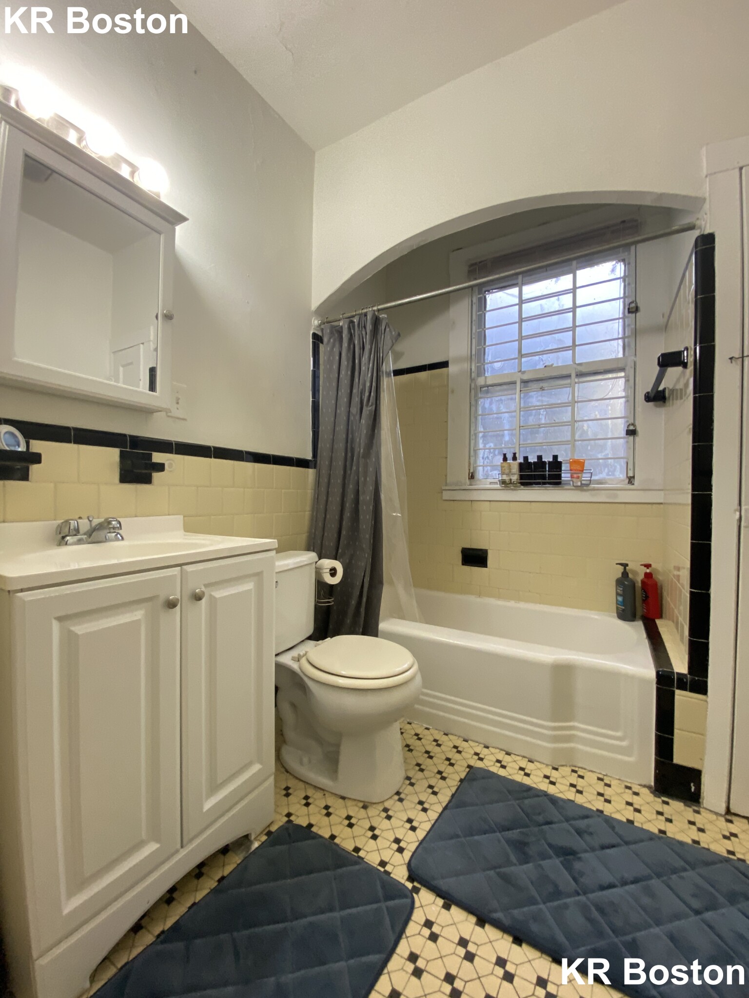 1777 Commonwealth Ave, Brighton