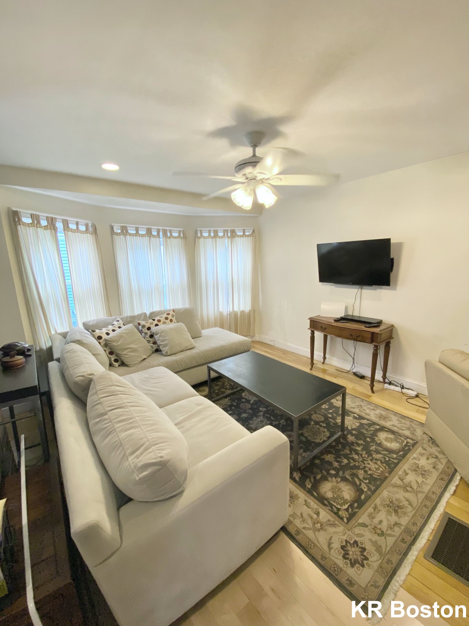 5 Holman St, Allston