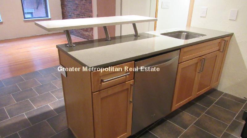 3 Thacher St, North End