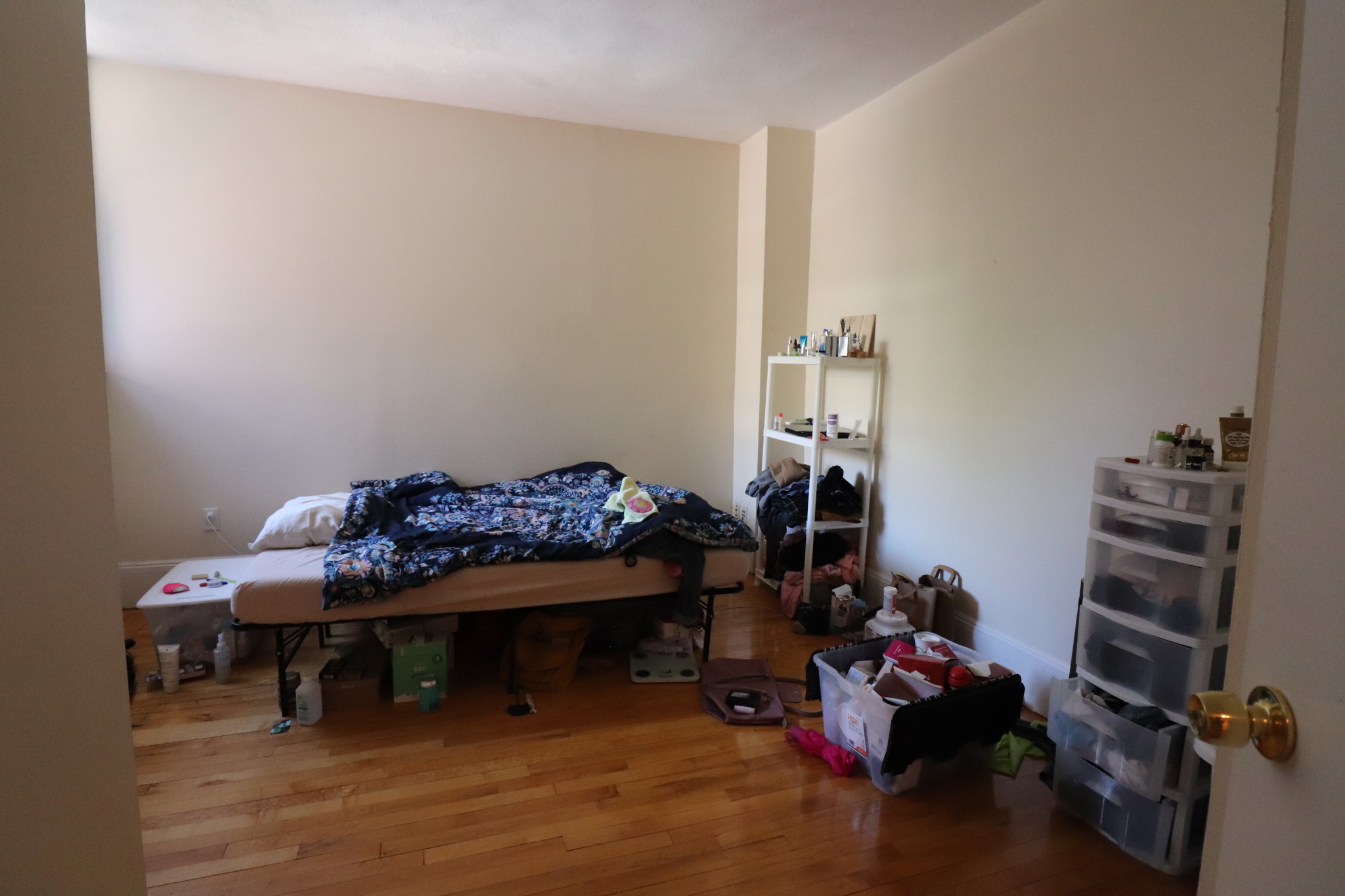 12 Dean Rd, Washington Square