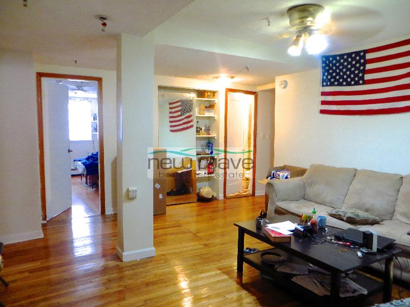 58 Queensberry, Fenway