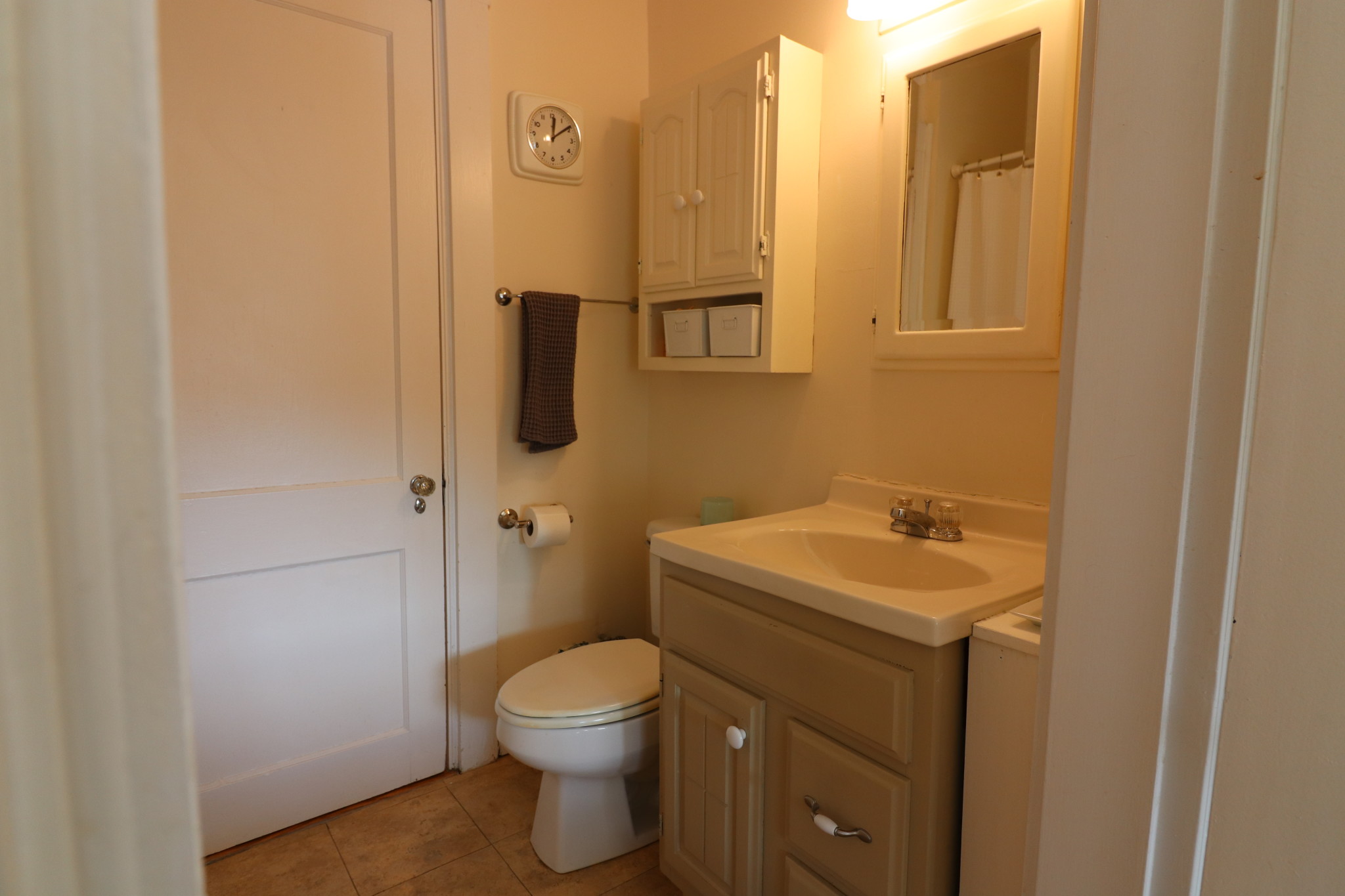 1090 Beacon St, Longwood