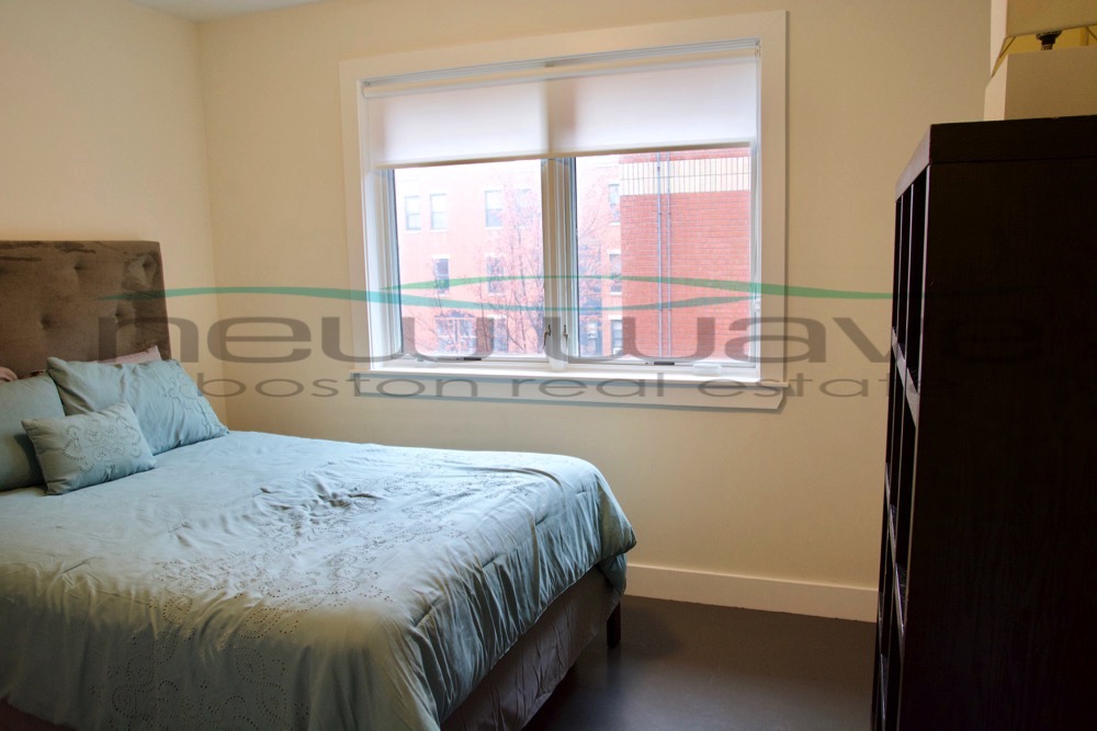 659 Massachusetts Ave, South End