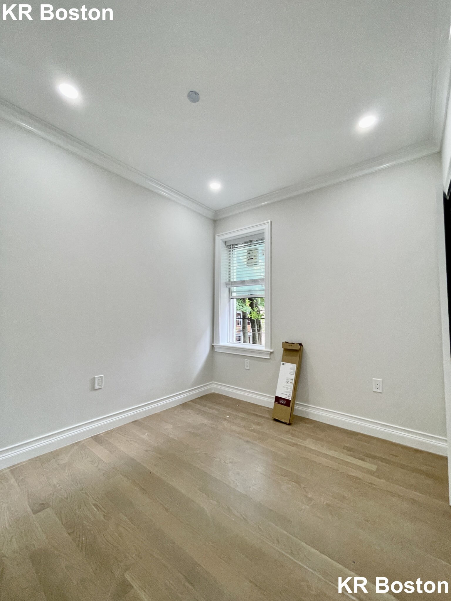 23 Mount Hood Rd, Brighton