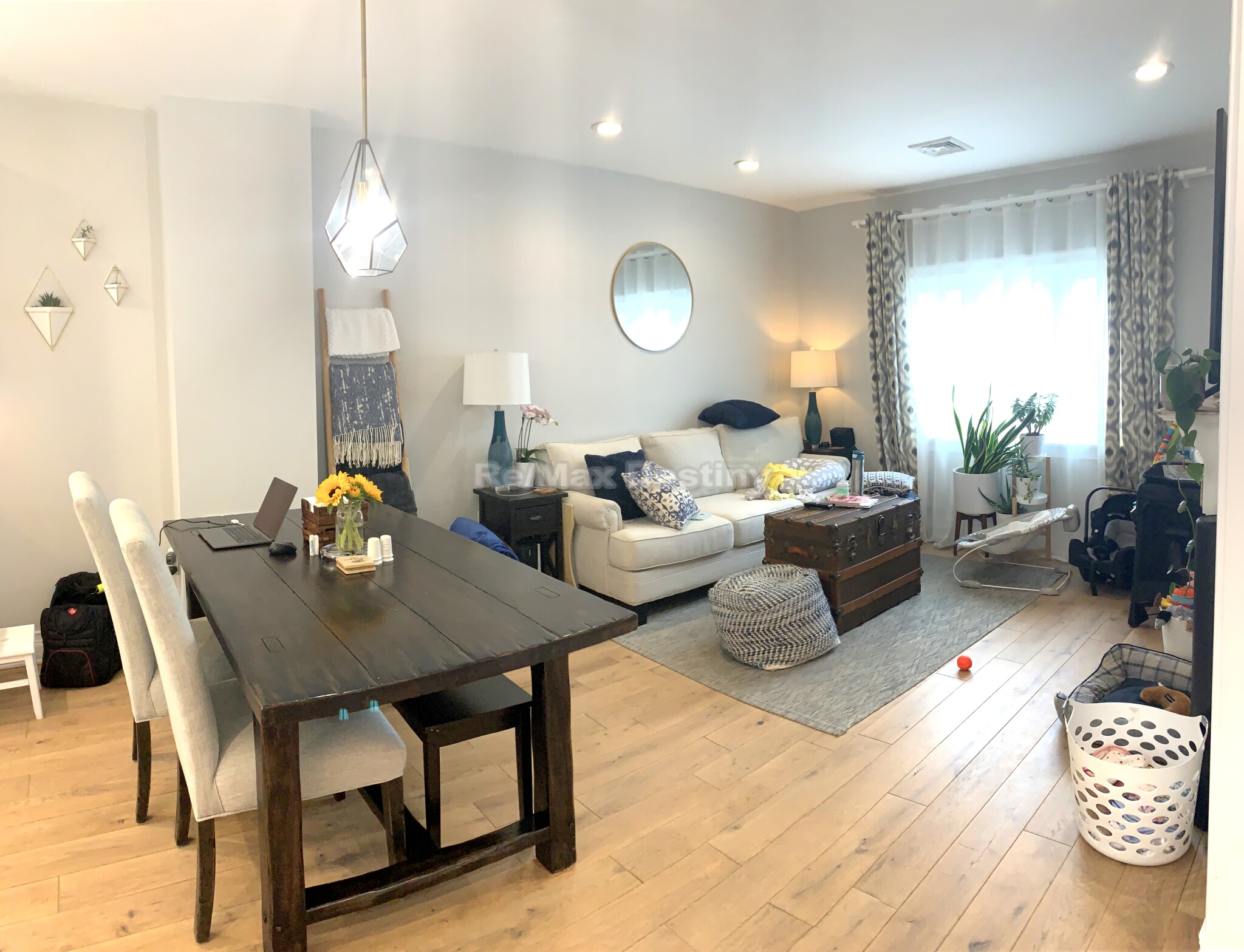 162 Saratoga St, East Boston