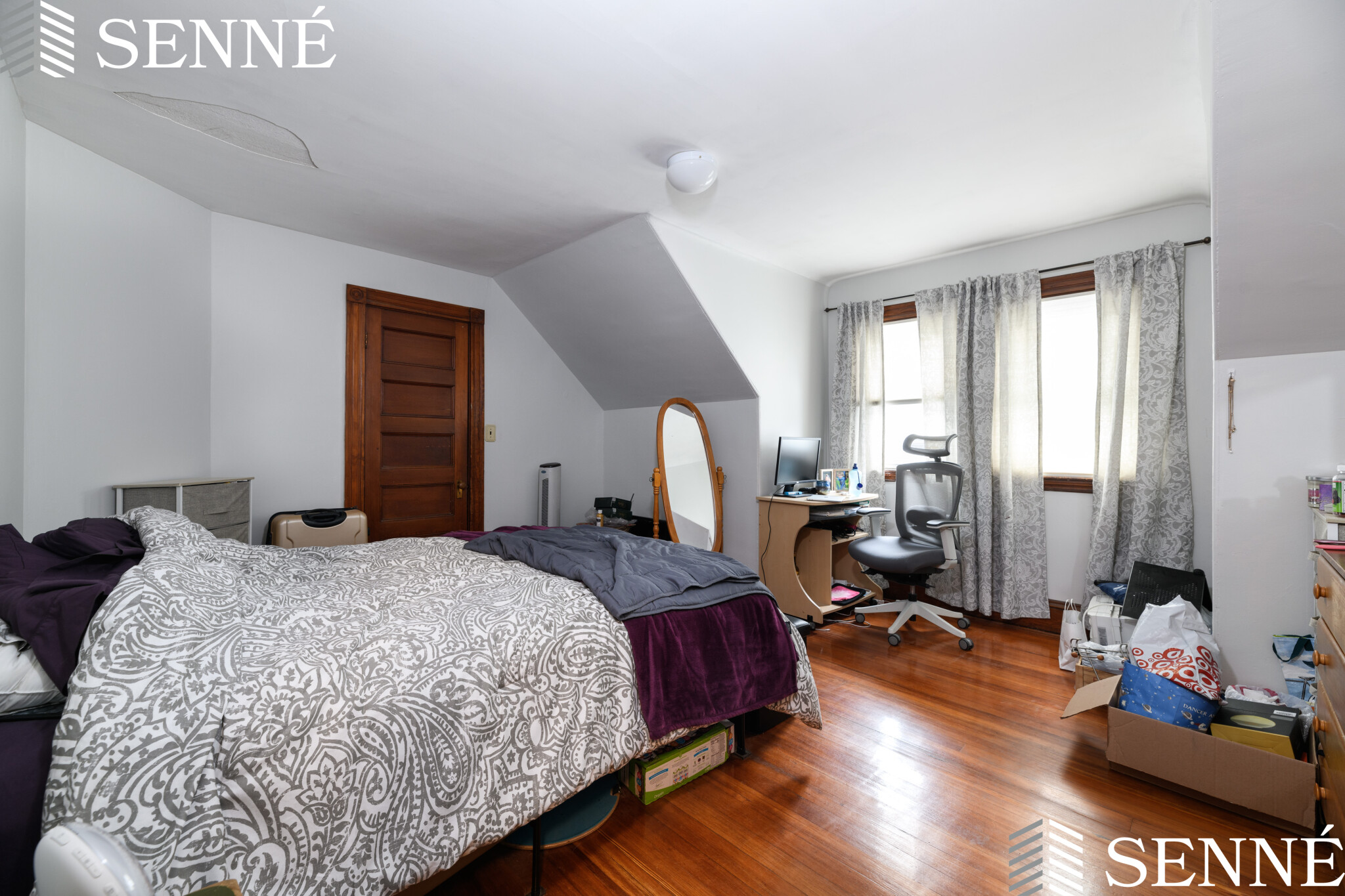 49 Walk Hill, Jamaica Plain