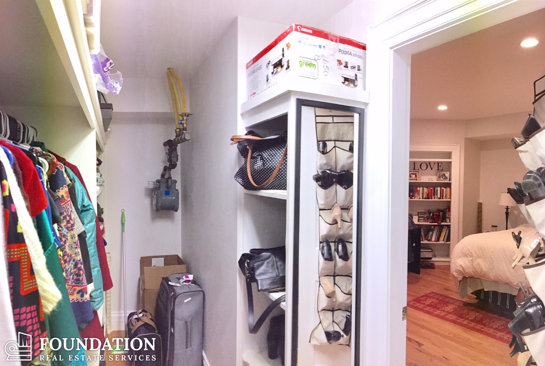 74 Monmouth St, Longwood