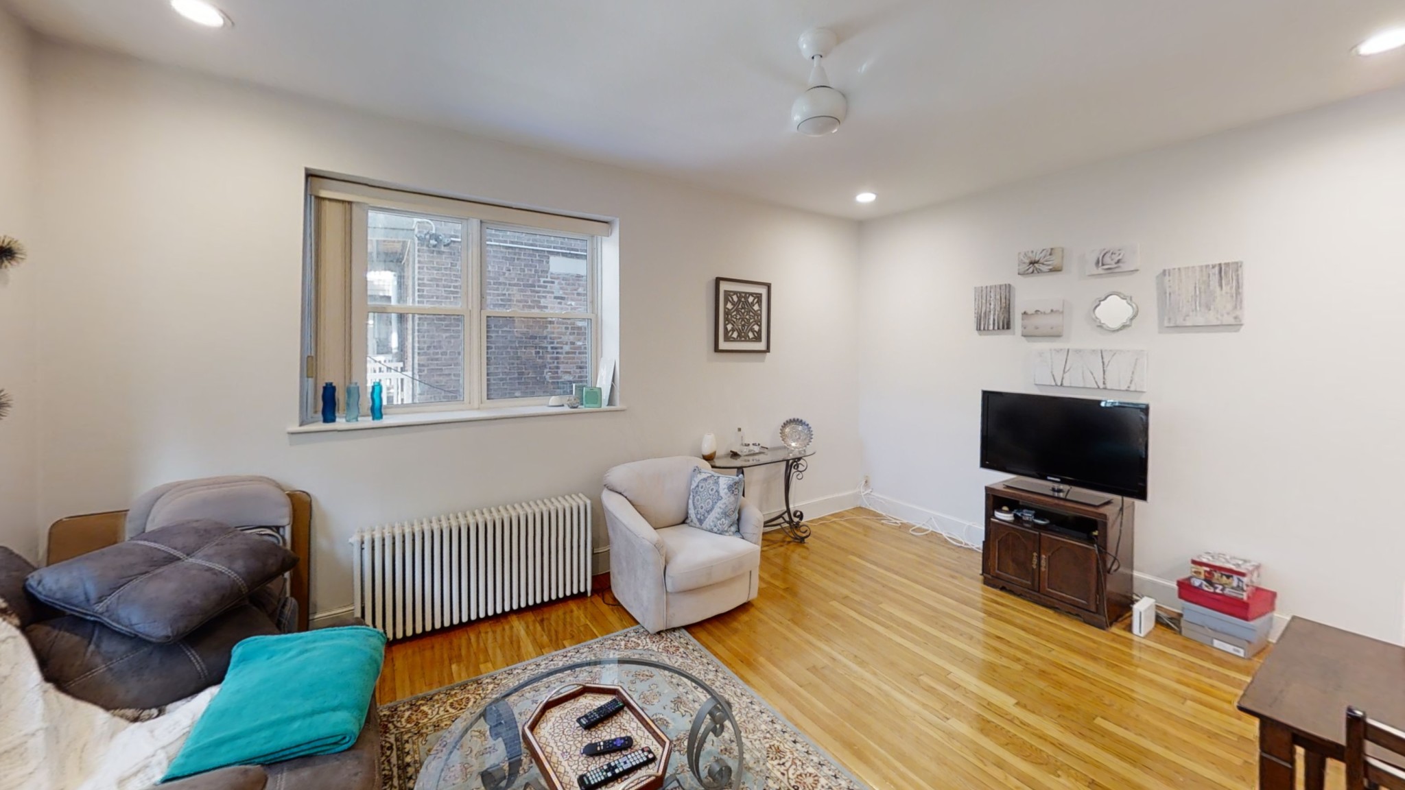 1834 Beacon, Washington Square