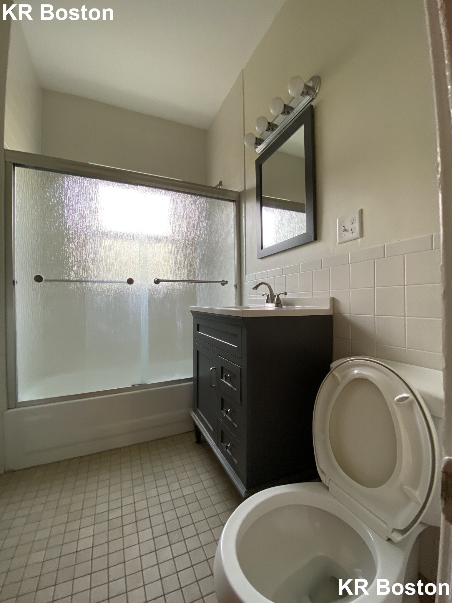 158 Summer St, Winter Hill