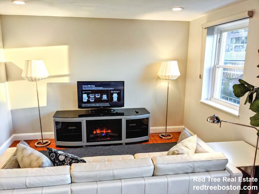 27 Bowdoin, Beacon Hill