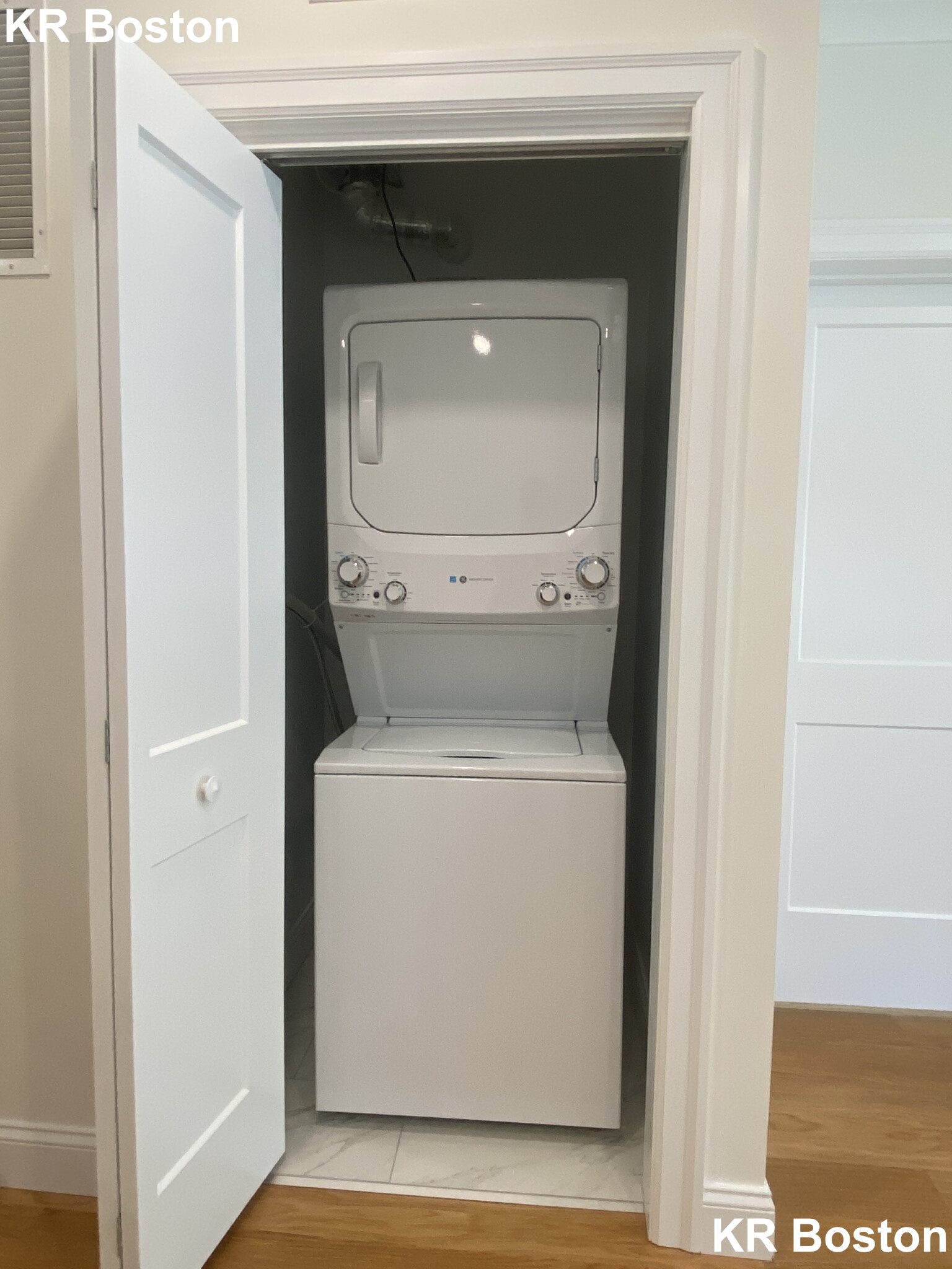 116 Gerry Dr, Chestnut Hill