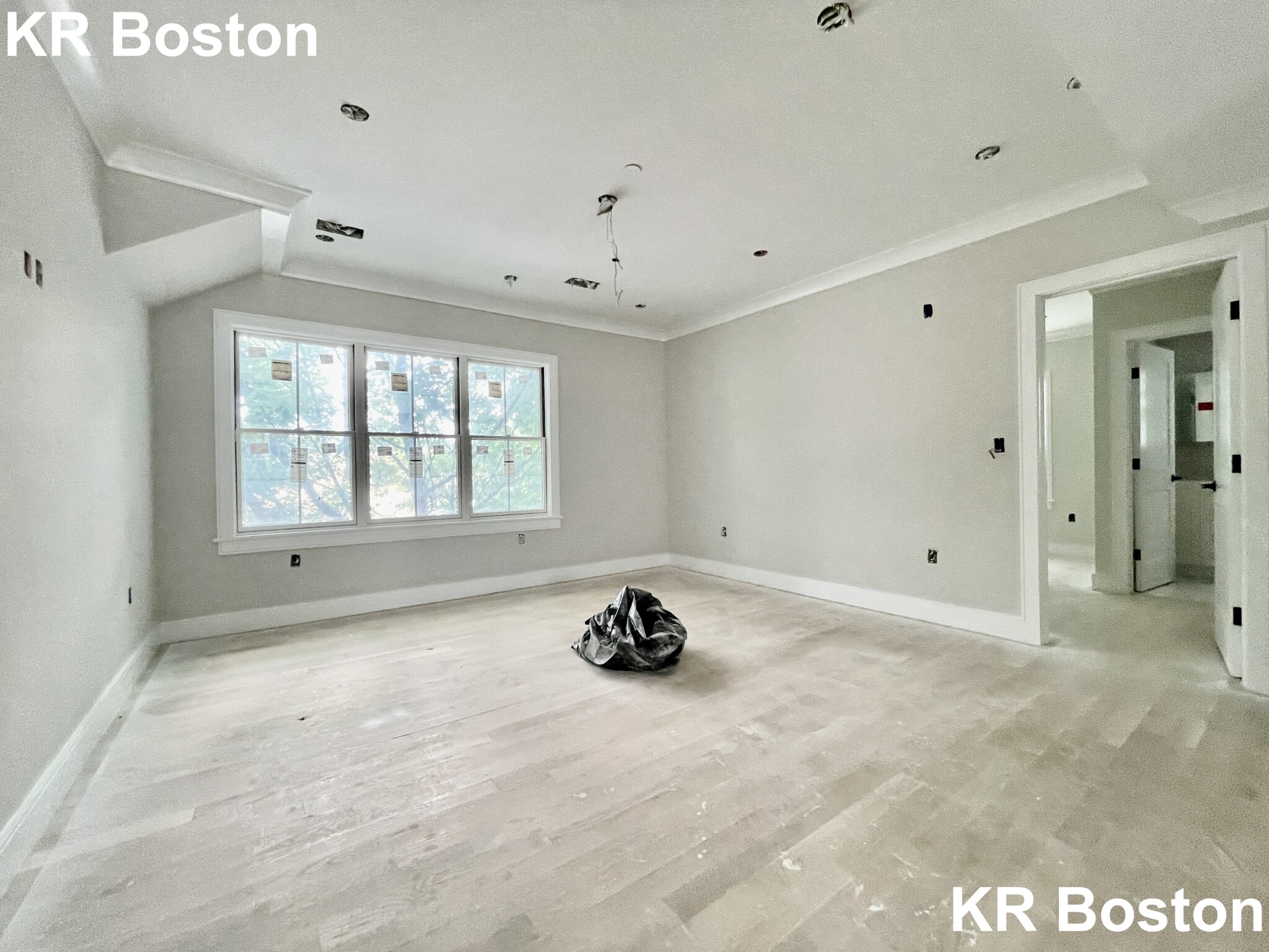 18 Reedsdale St, Allston