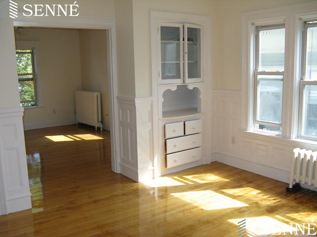 2 Sacramento St, Harvard Square