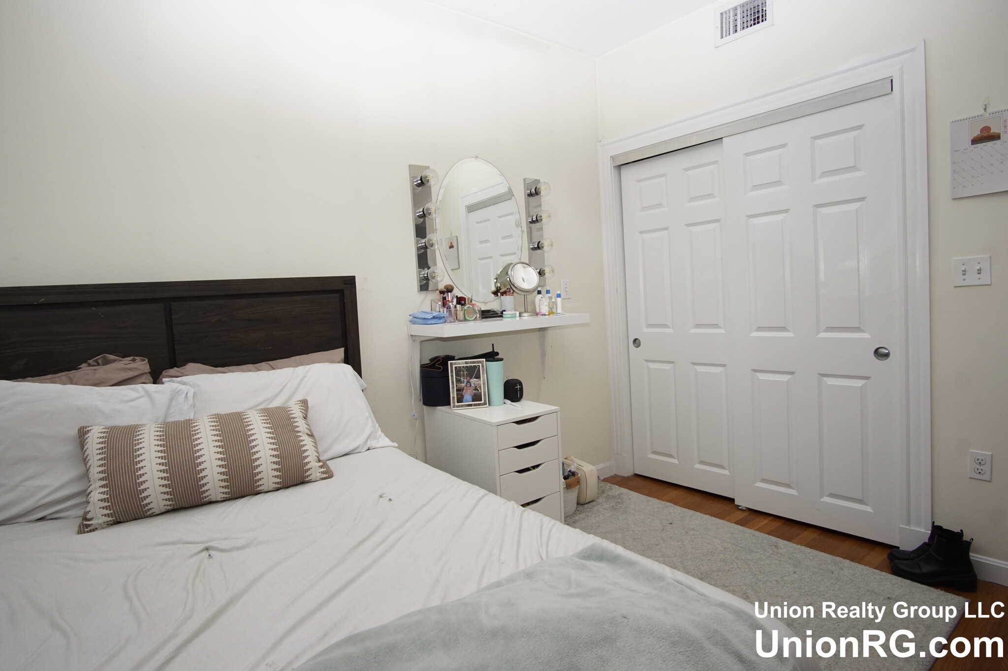 1942 Beacon St, Brighton