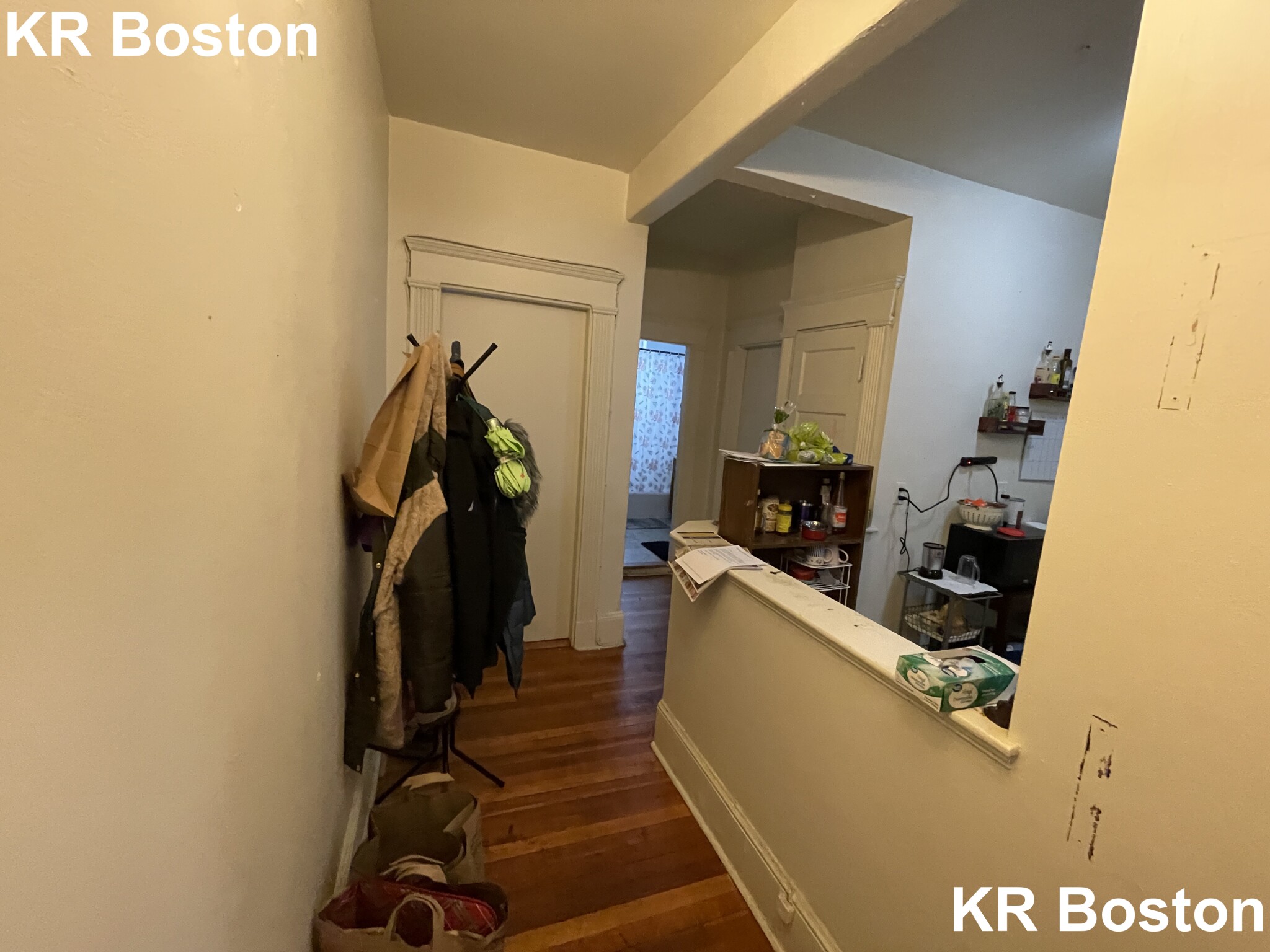 1580 Beacon St, Washington Square