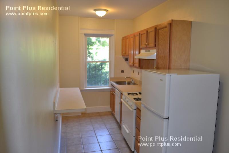 15 Linnaean St, Porter Square