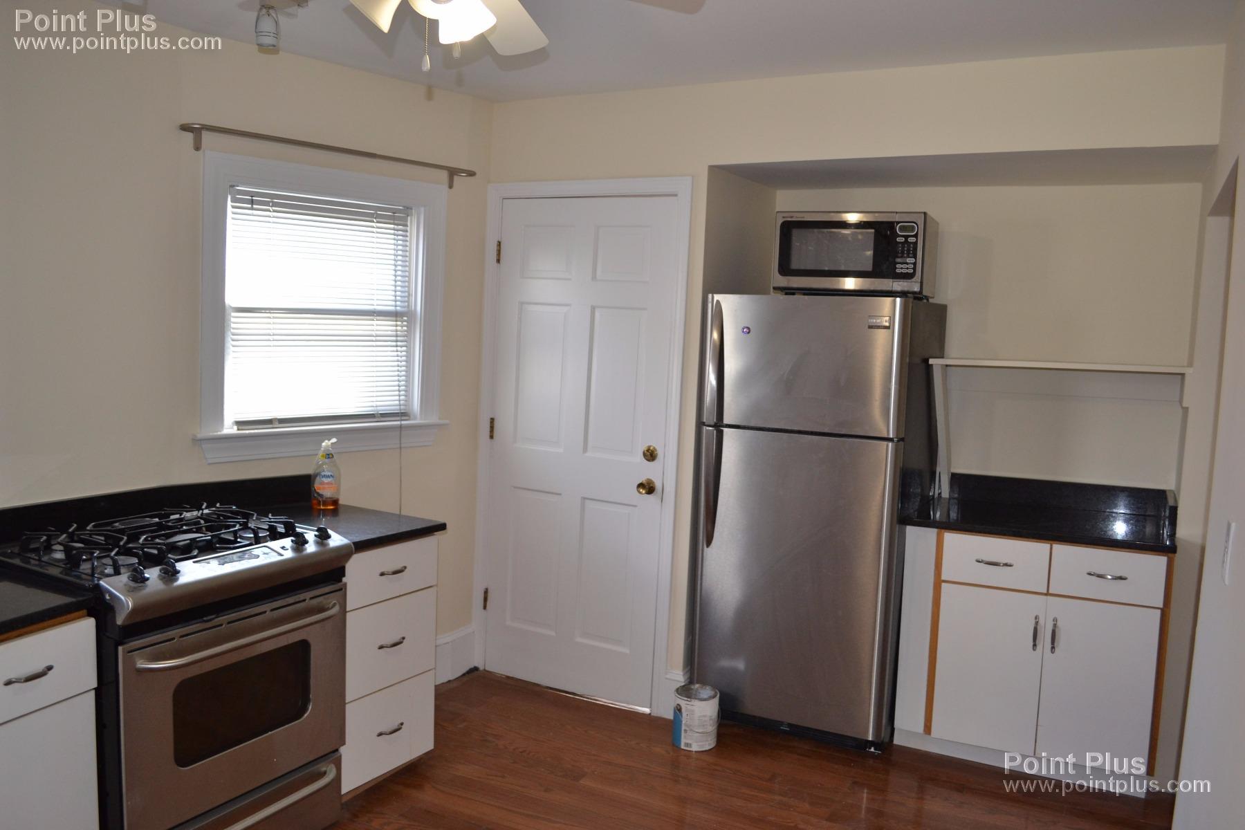 1 Porter Cir, Porter Square