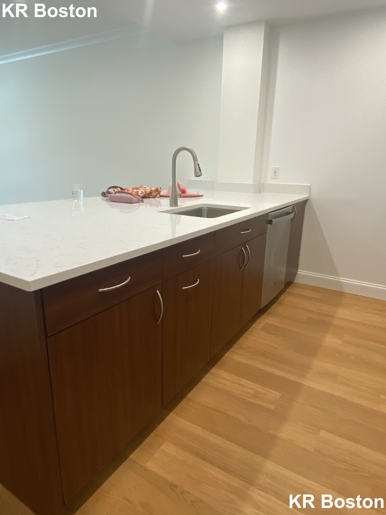 115 Gerry Rd, Chestnut Hill