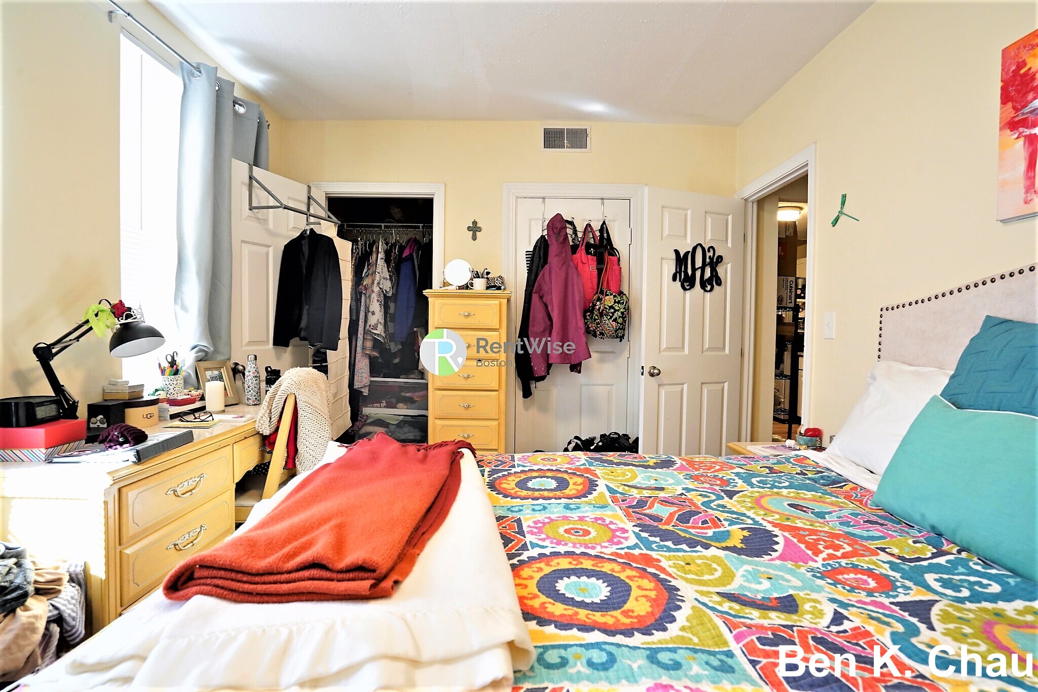 14 Lorraine Ter, Allston