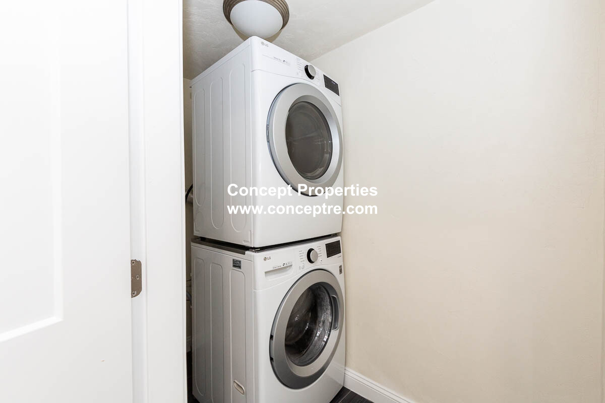 39 Harvard St, Charlestown