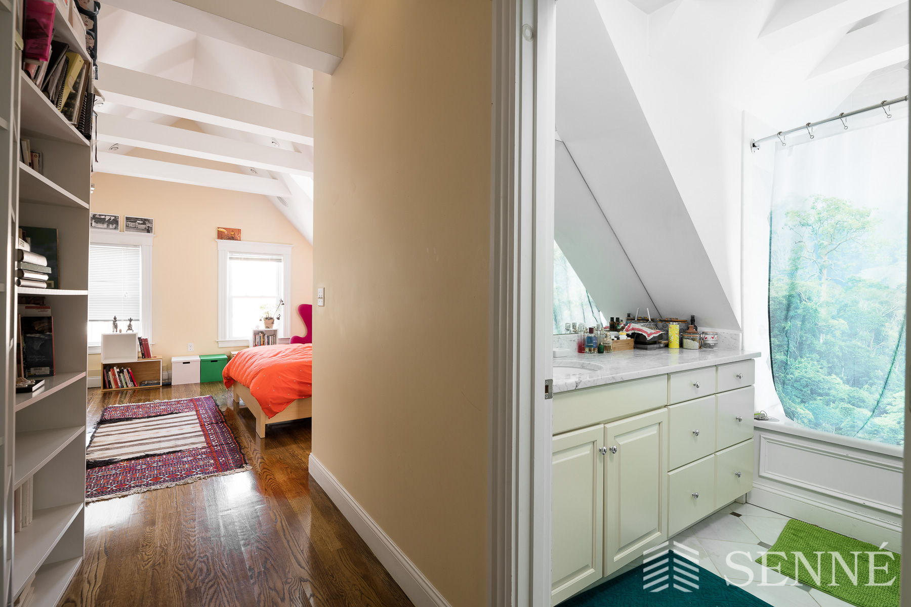 9 Meacham Rd, North Cambridge