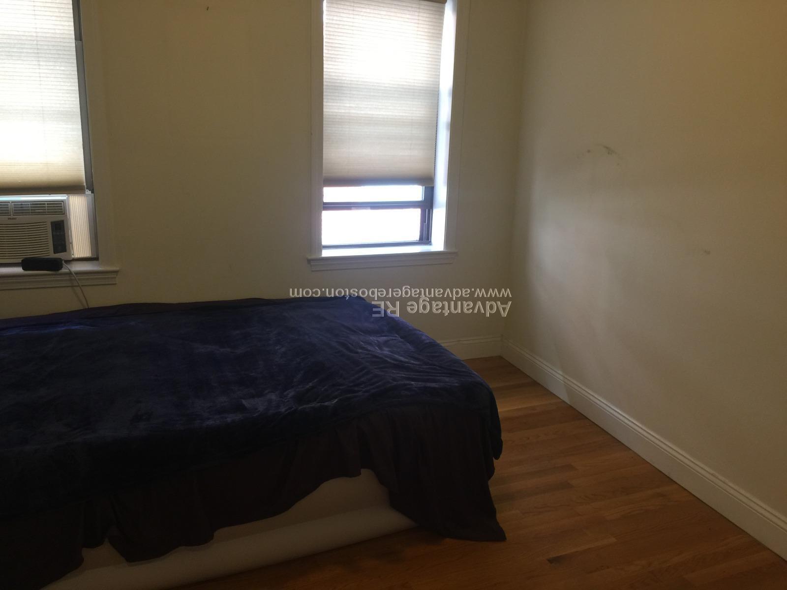 10 Wiget St, North End