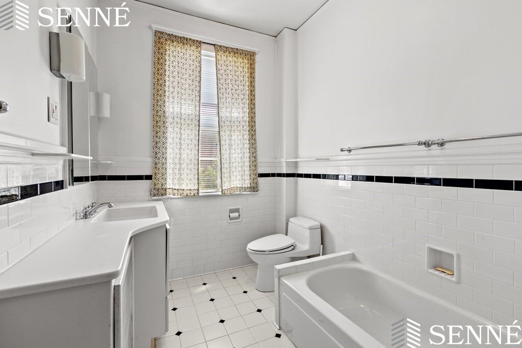 50 Concord Ave, West Cambridge