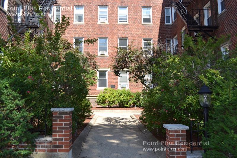 15 Linnaean St, Porter Square