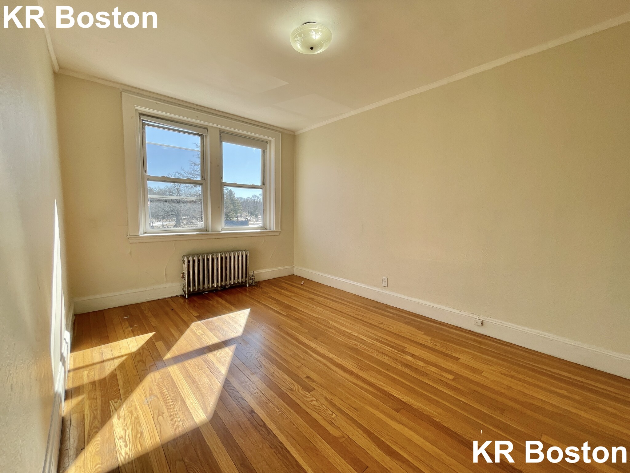 2045 Commonwealth Ave, Brighton