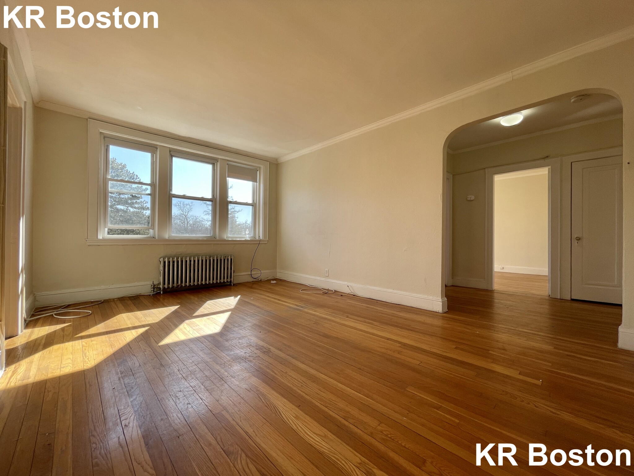 2045 Commonwealth Ave, Brighton