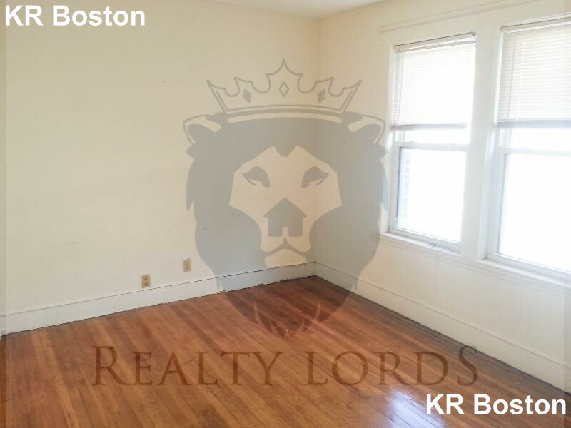 8 Scottfield Rd, Allston