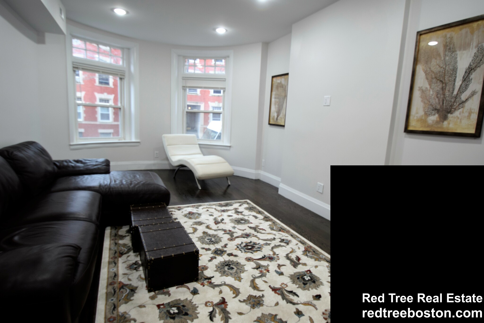 7 Strathmore Rd, Washington Square