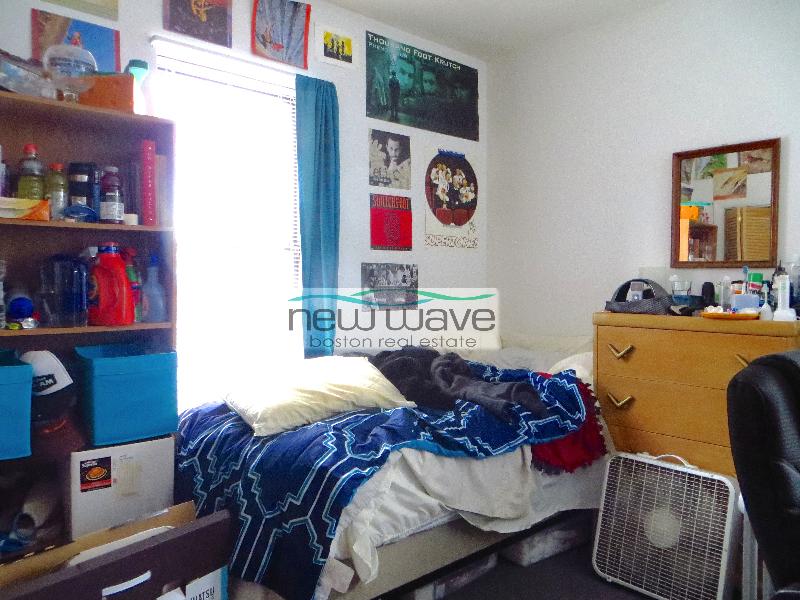 878 Huntington Ave, Mission Hill