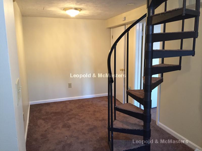 41 Chestnut Hill Ave, Brighton