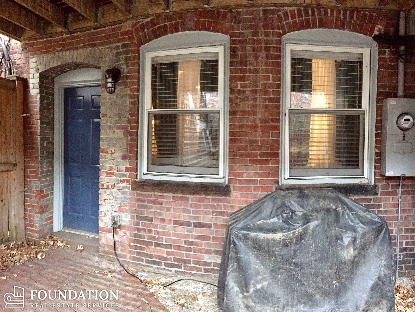 74 Monmouth St, Longwood