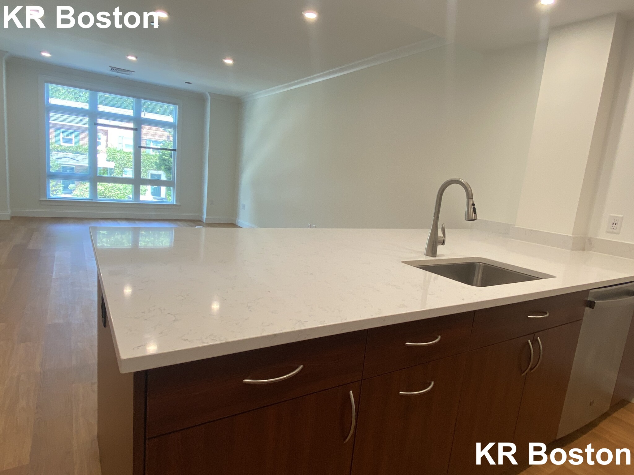 116 Gerry Rd, Chestnut Hill