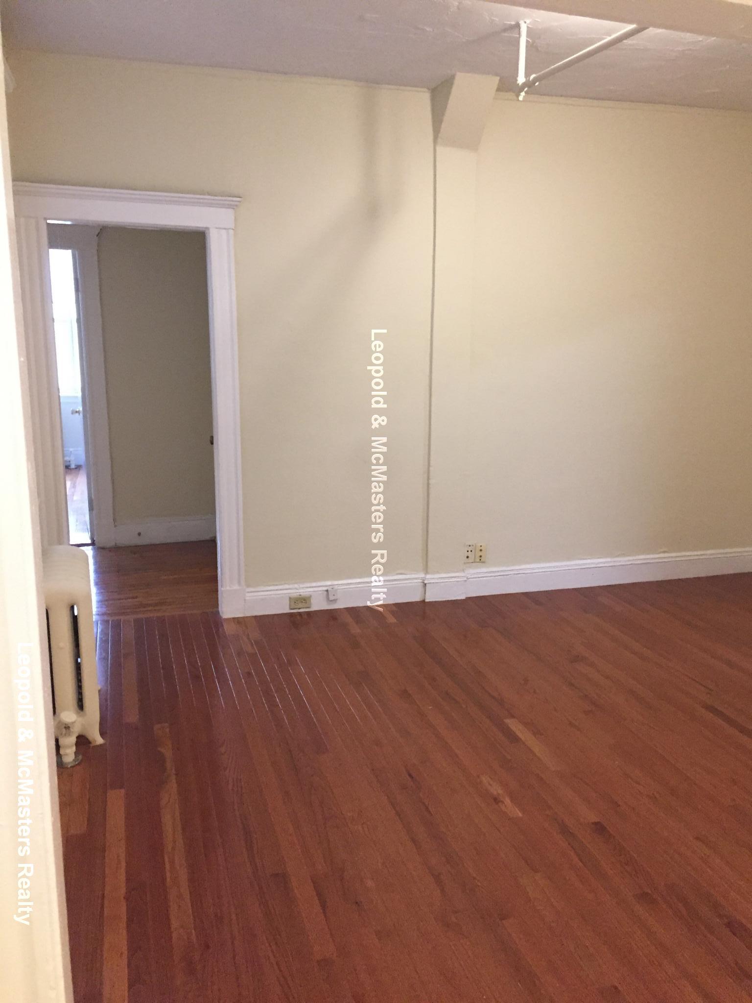 228 Kelton St, Allston