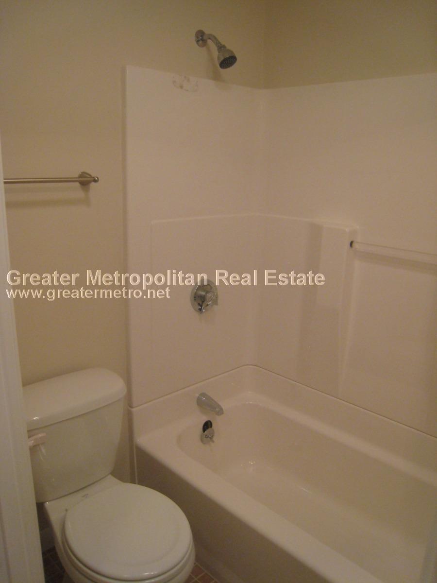 9 Noyes Pl, North End