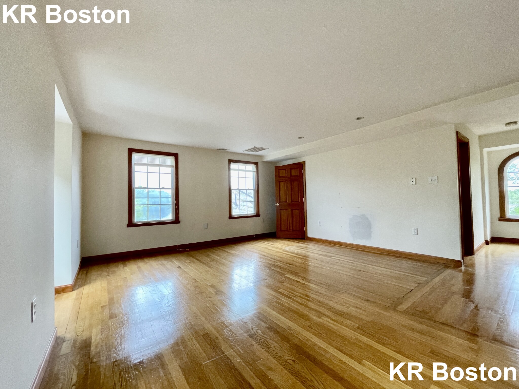 49 Rawson Rd, Washington Square
