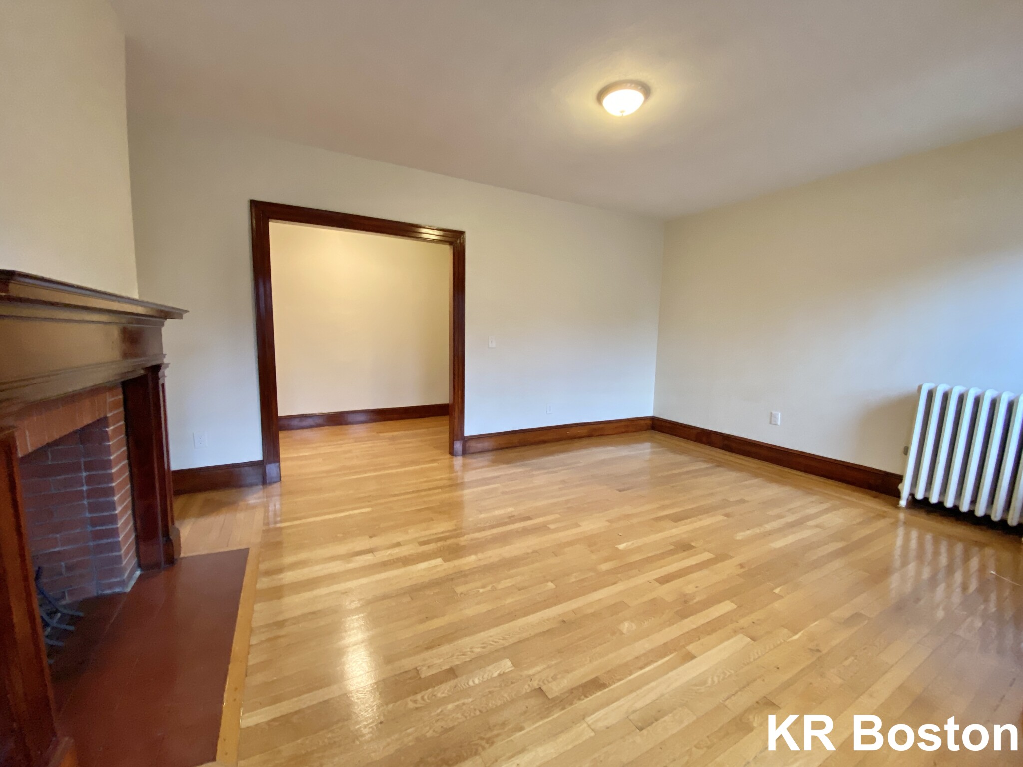 158 Summer St, Winter Hill