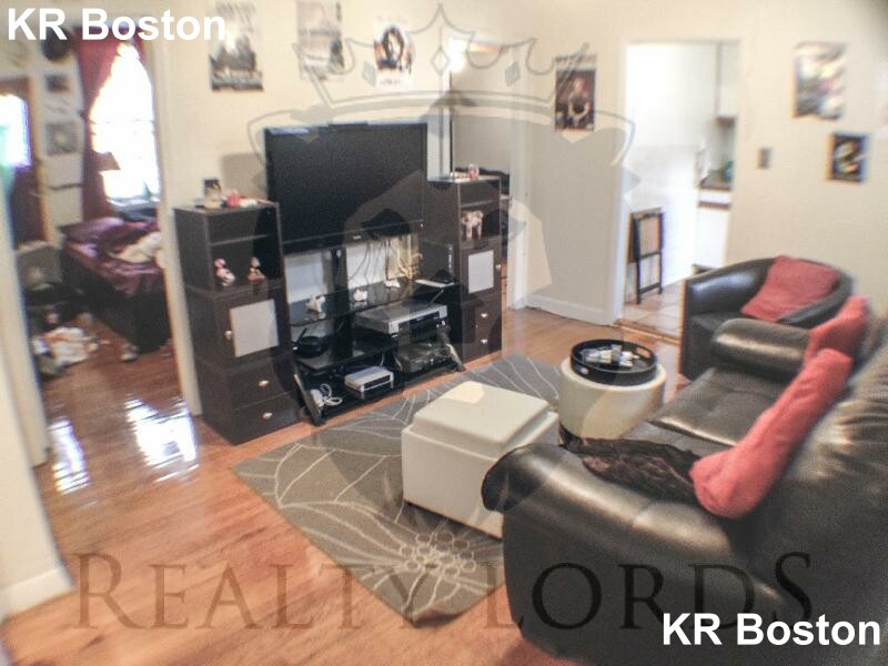 104 Gordon St, Brighton