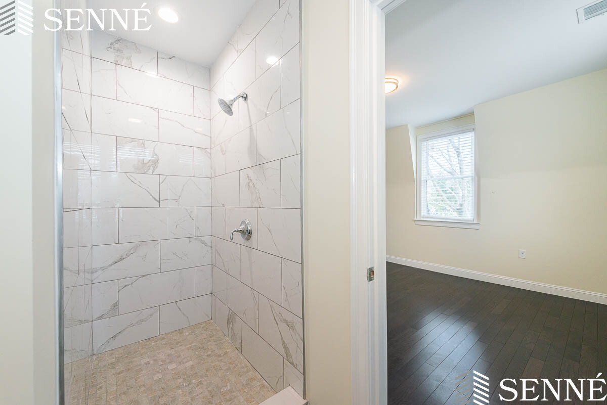 10 Marion St, Medford