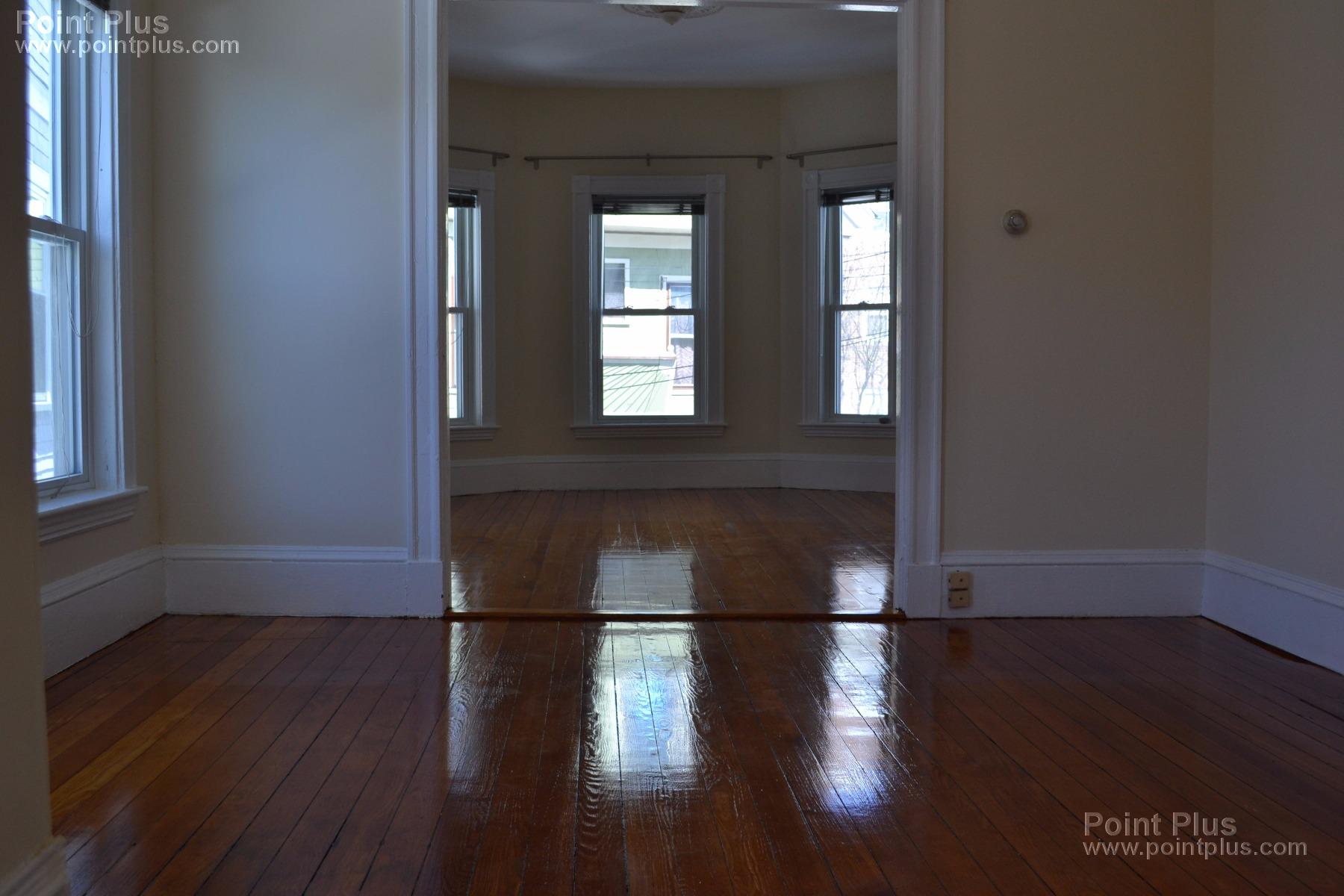 1 Porter Cir, Porter Square