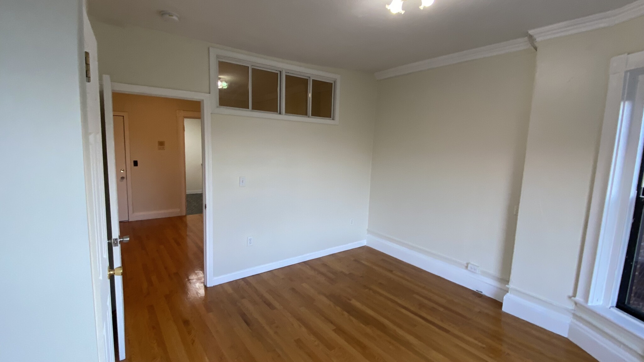 43 Bay State Rd, Fenway