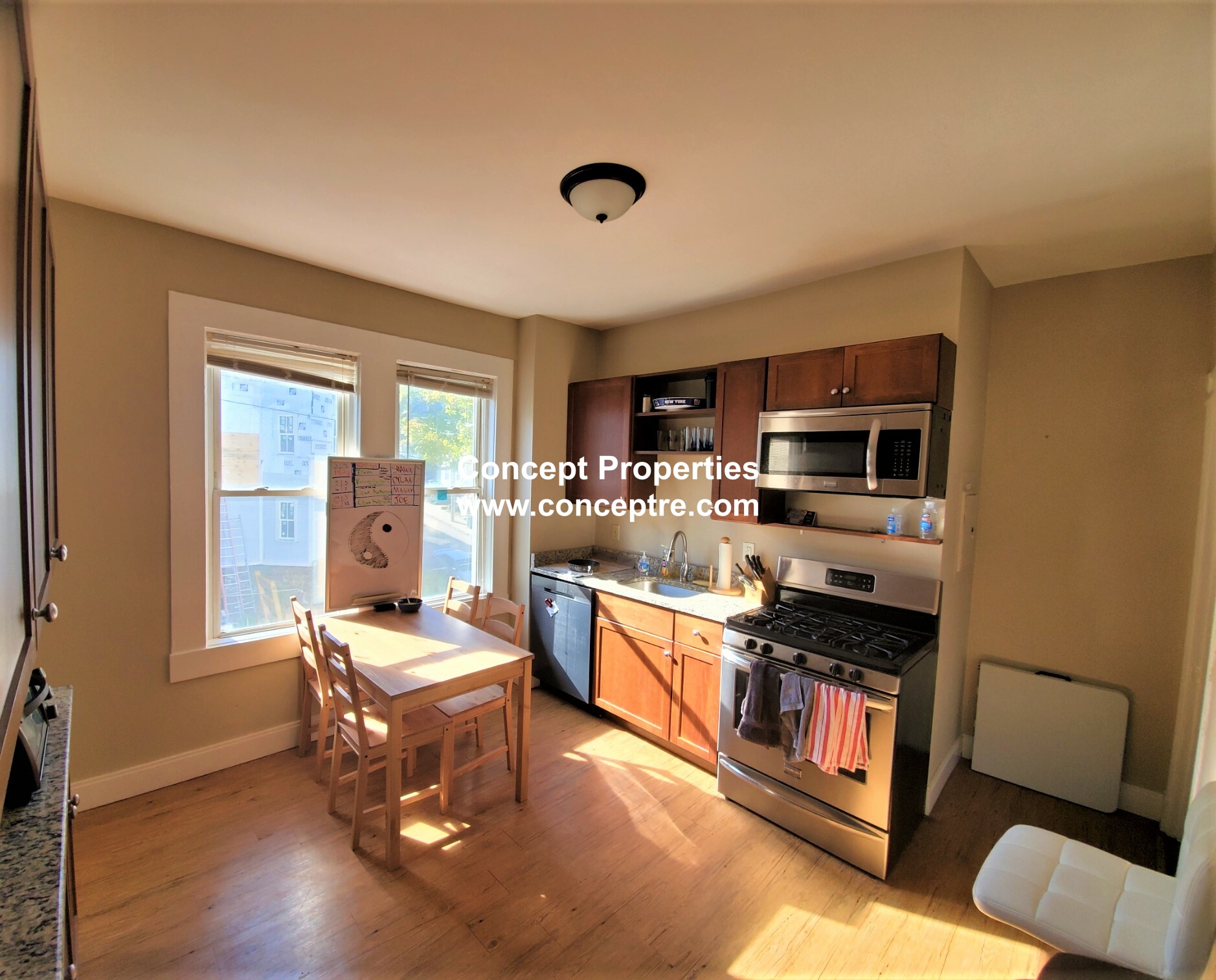 6 Sunset St, Mission Hill