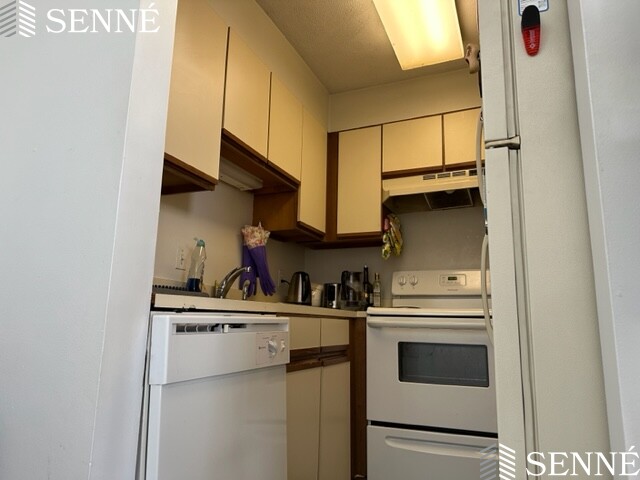 483 Broadway, South Boston