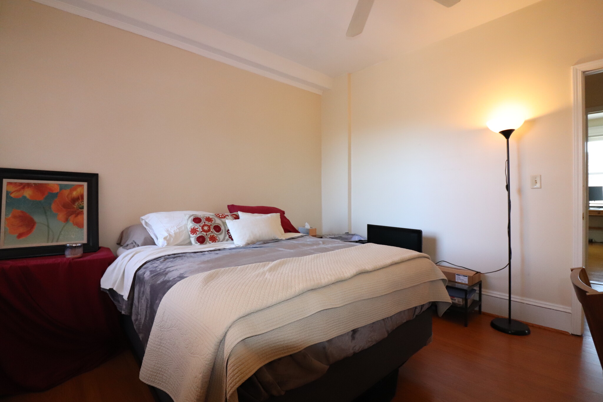 1090 Beacon St, Longwood